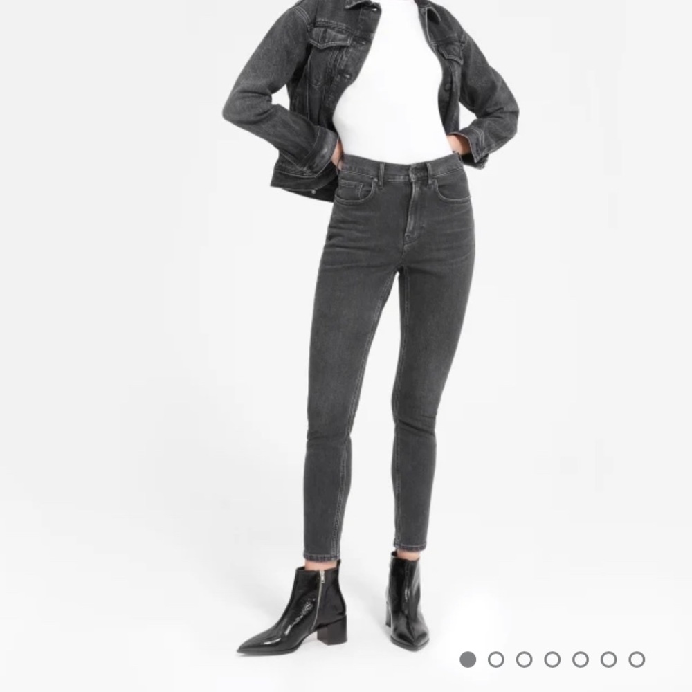 The High-Rise Skinny Jean in Washed Black